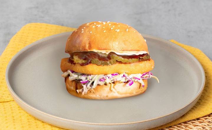 Sir Bene BBQ Chicken Schnitzel Burger