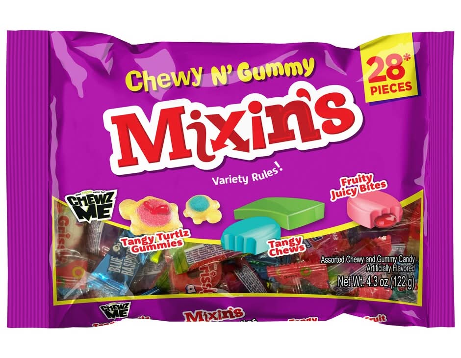 Mixins Chewy and Gummy Trick or Treat Candy (4.3 oz, 28 ct)