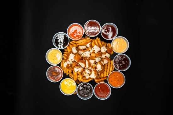 Bethpage House of Wings (582 Stewart Avenue)