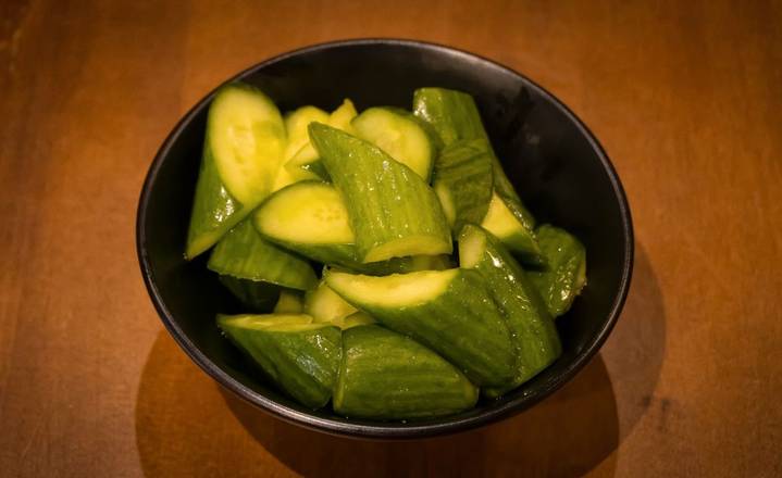 Cold Cucumber In Sesame Oil 葱油小黄瓜