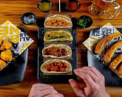 The Wings (Distrito 1)