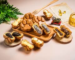 金虎呷脆皮雞蛋糕