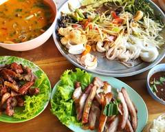 Nacharee Thai Kitchen