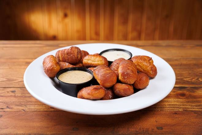 **PRETZEL BITES