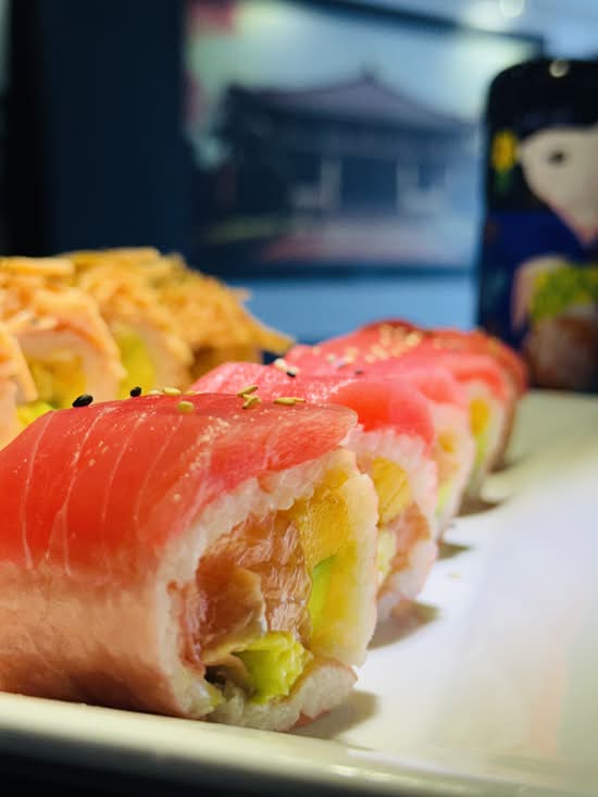 Pink Lady Roll