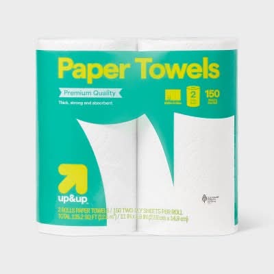 up&up Premium Quality Paper Towels, 11x5.9 in (2 ct)
