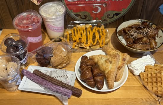 ご褒美スイーツ・チュロスと自家製ドリンクのお店