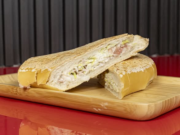 Sándwich De Tuna