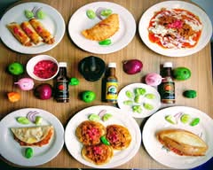 El Maya (antojitos Yucatecos)