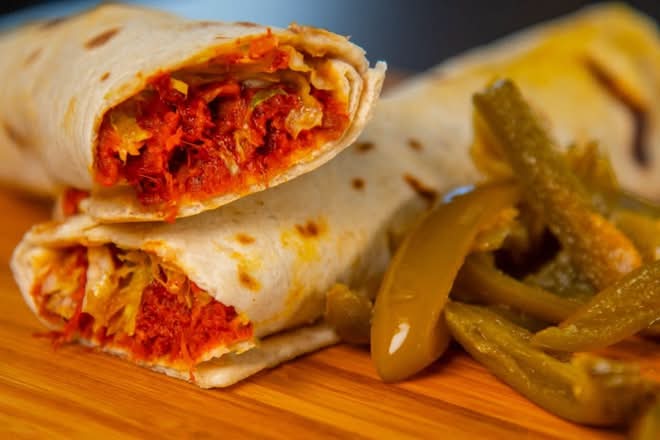 Burrito Deshebrada Mediano