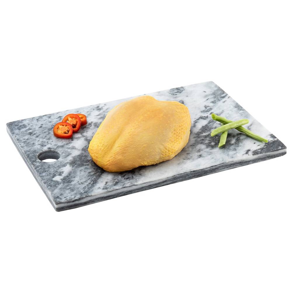 pechuga de pollo con hueso anatómico