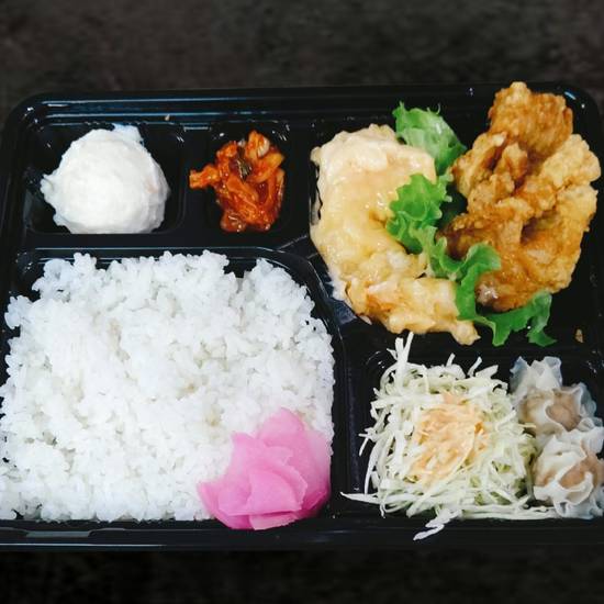 エビマヨ＆唐揚げ弁当 Mayo Shrimp & Fried Chicken Bento Box