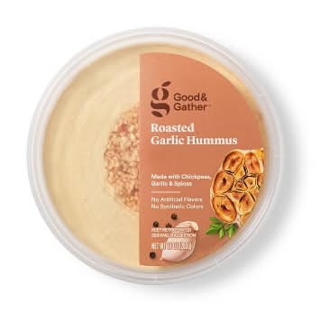 Good & Gather Hummus, Roasted Garlic (10 oz)