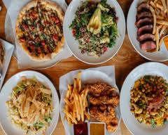 Howell's Kitchen and Bar