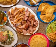 Carnitas Uruapan - La Villita (Chicago)
