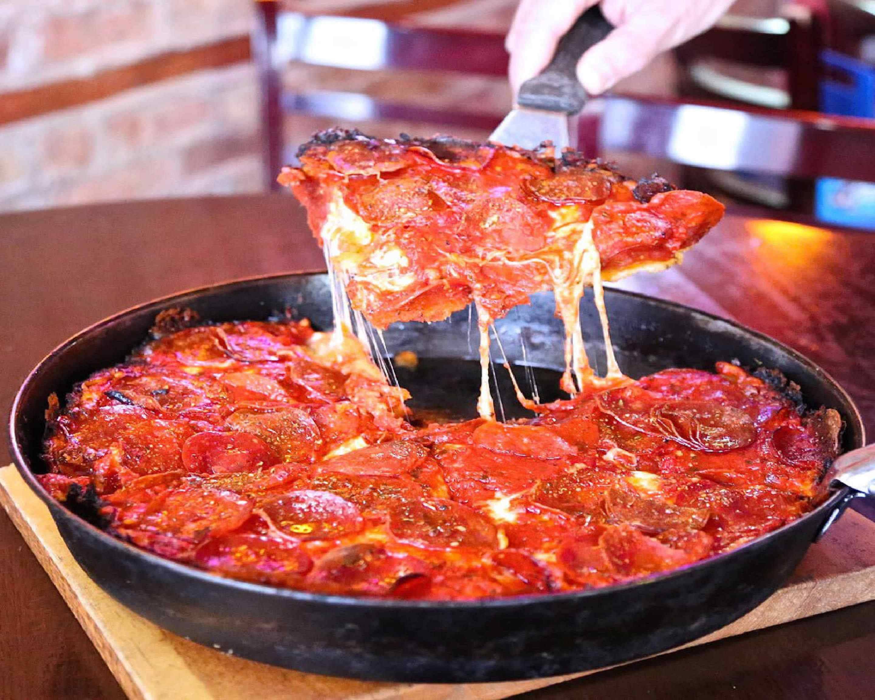 Pequod s Pizza Chicago Menu Chicago Order Pequod s Pizza Chicago 