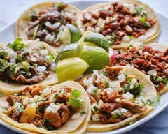 La Salsa Verde Taqueria