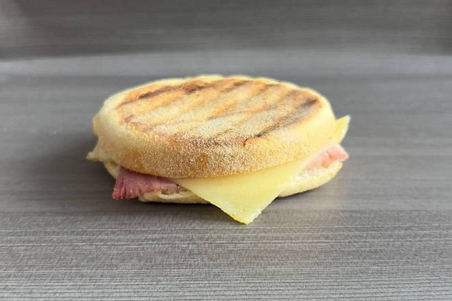 Muffin Toasté Ham & Cheese