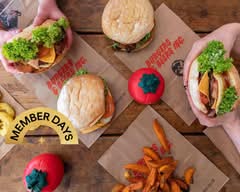 Burgers & Beers Redwood