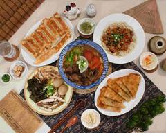 左餃右餃 鼎山店