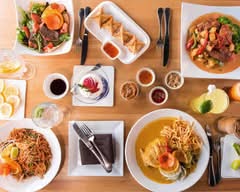 BoomBachi (1308 W Girard Ave)