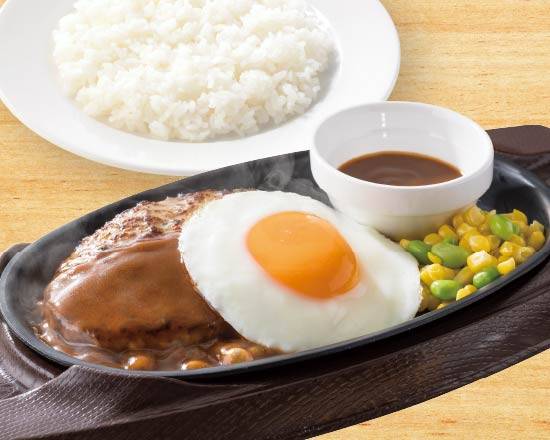 目玉ハンバーグ弁当 Hamburg Steak Topped with Fried Egg Bento