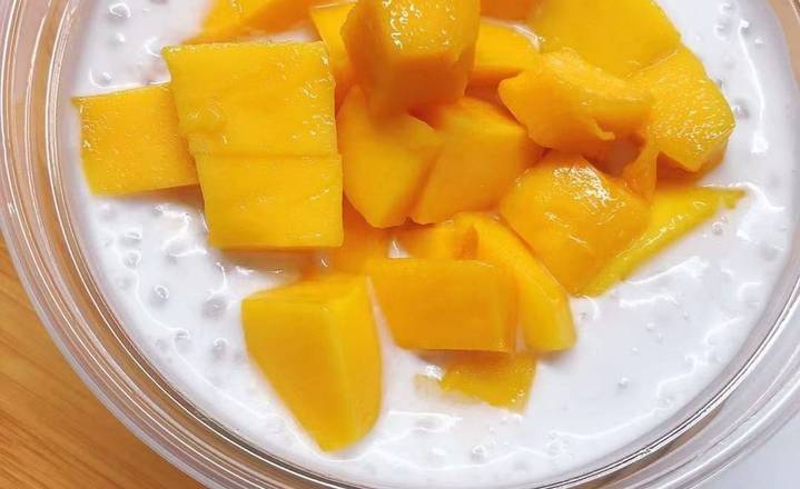 Mango With Coco Milk Sago 芒果椰汁西米露
