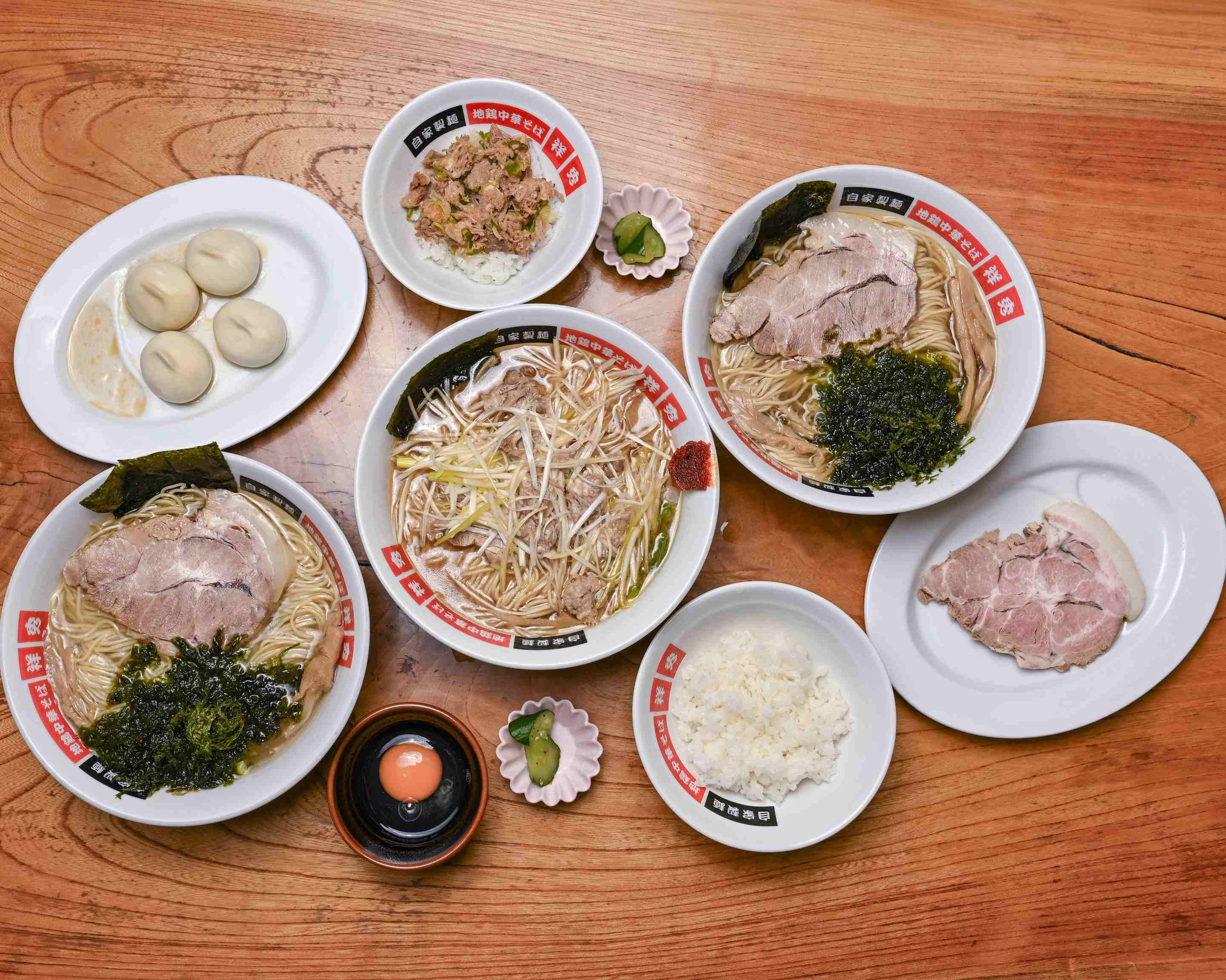 地 鶏 中華 そば 祥 秀