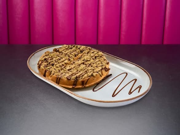 *NEW* Pistachio Kunafa Waffle