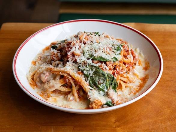 Chicken Bolognese Linguine