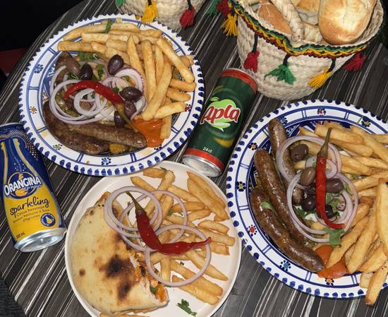 Café Resto Tun’s