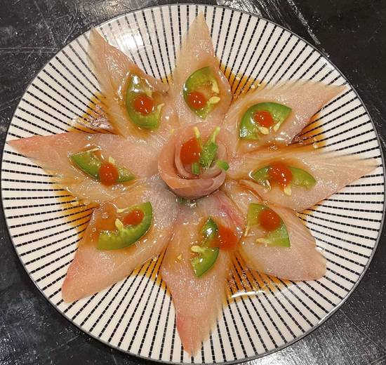 Hamachi Jalapeño (8)