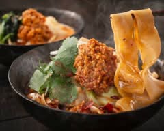 東京刀削麺 西小山店