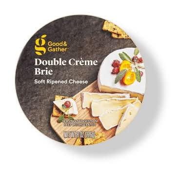Good & Gather Double Creme Brie Cheese Wheel (8 oz)