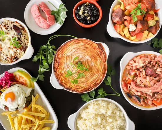 Churasqueira Central de Paredes (Paredes)