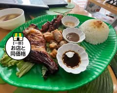 パムズバー&レスト　Pam's Bar & Resto