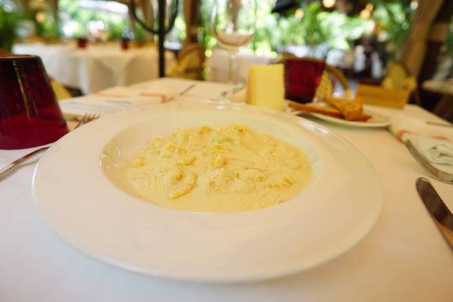 Gnocchi a los 4 quesos