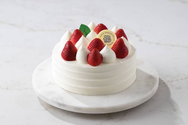 Mini Strawberry Soft Cream Cake