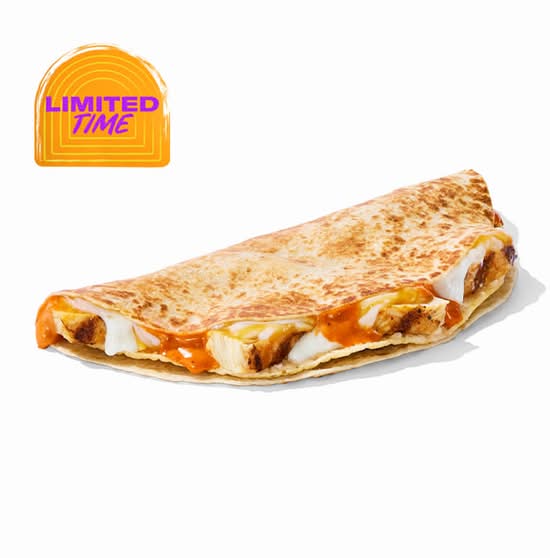 Sriracha Chicken Crunchadilla