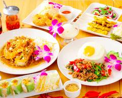タイ料理 �チキンワン Chickenone Thai Restaurant