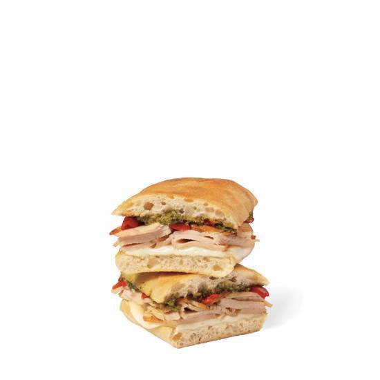 Dinde, provolone et pesto sur ciabatta / Turkey, Provolone & Pesto on Ciabatta