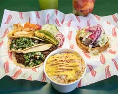 El Mango loco (2490 Oregon 99W)