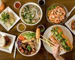 Pho Vrolls Vietnamese & Thai Food