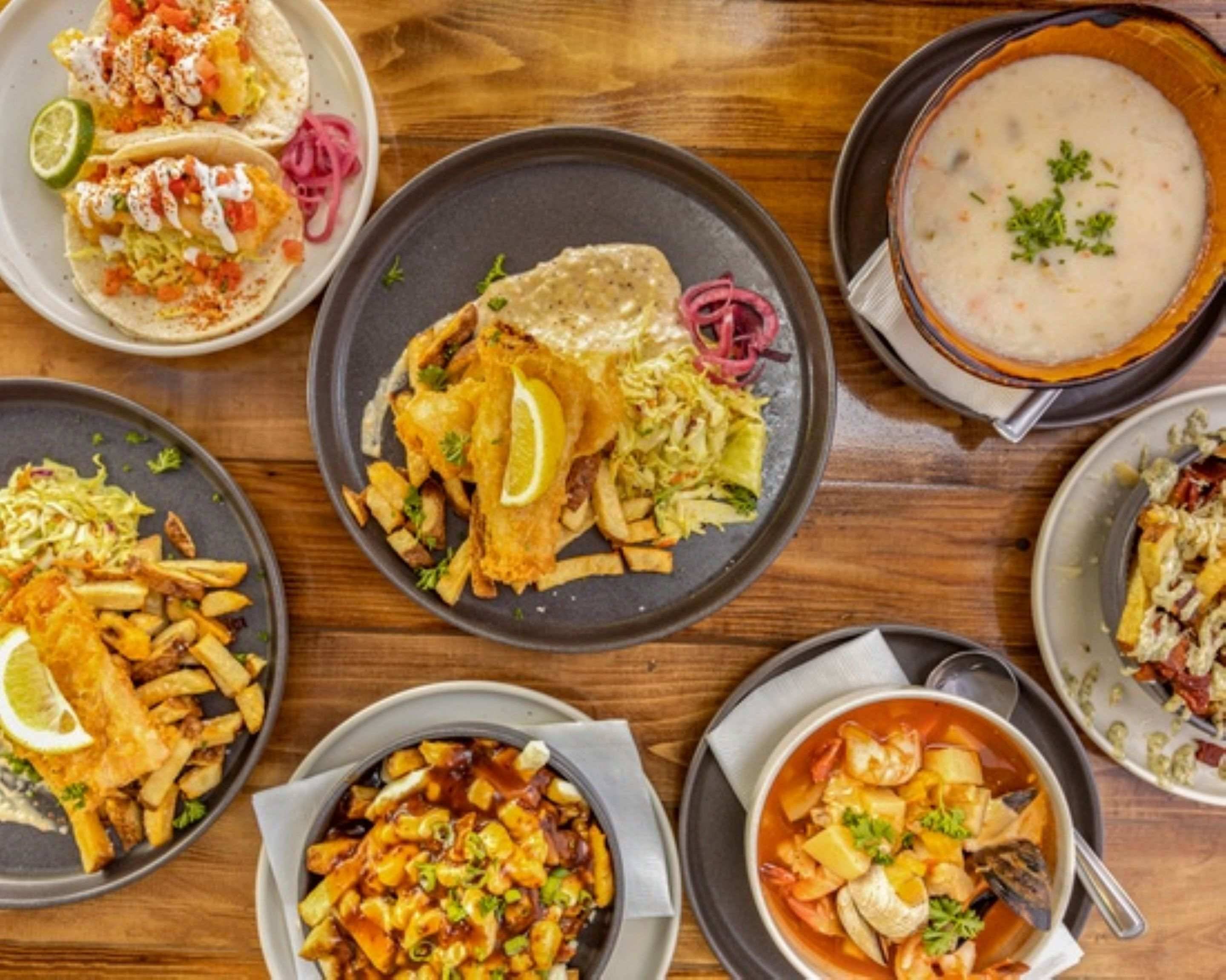 Order Red's Fried chicken Delivery【Menu & Prices】 Kelowna Uber Eats