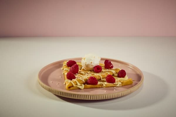 White Chocolate & Raspberry - Crepe