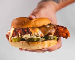 Cluck Face Nashville Hot Chicken - Wynwood
