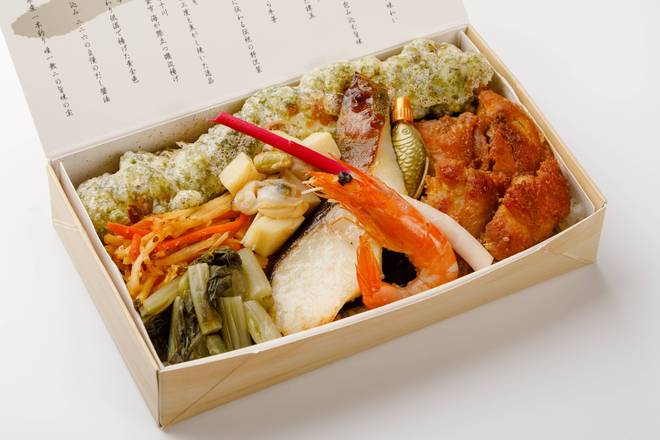 のりべん Odakyu OX流プレミアム海苔弁』という、凄い名前ののり弁を買っ