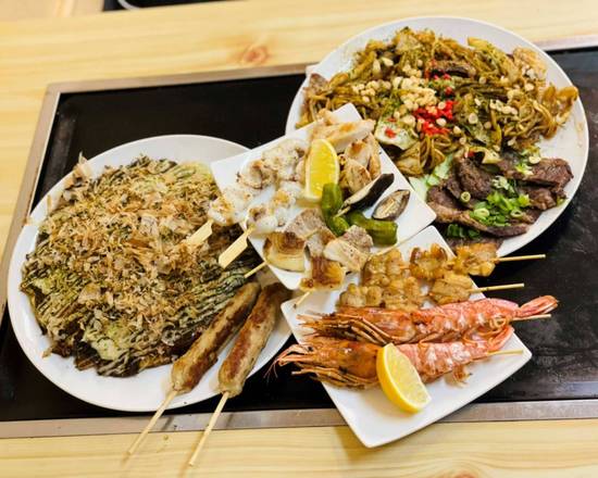 お好み焼き鉄板焼きおかん家 Okonomiyaki Teppanyaki Okanchiの