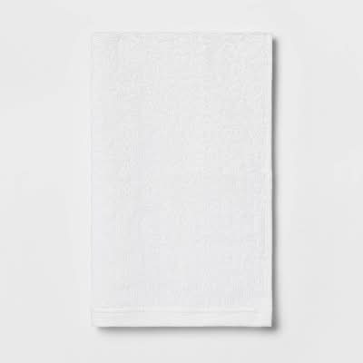 Room Essentials Everyday Hand Towel, White