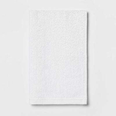 Room Essentials Everyday Hand Towel, White